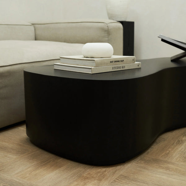 Minimalistische Grote Onregelmatig Vormige Betonnen Salontafel Zwart=Coffee Table – Concrete – Irregular – Black