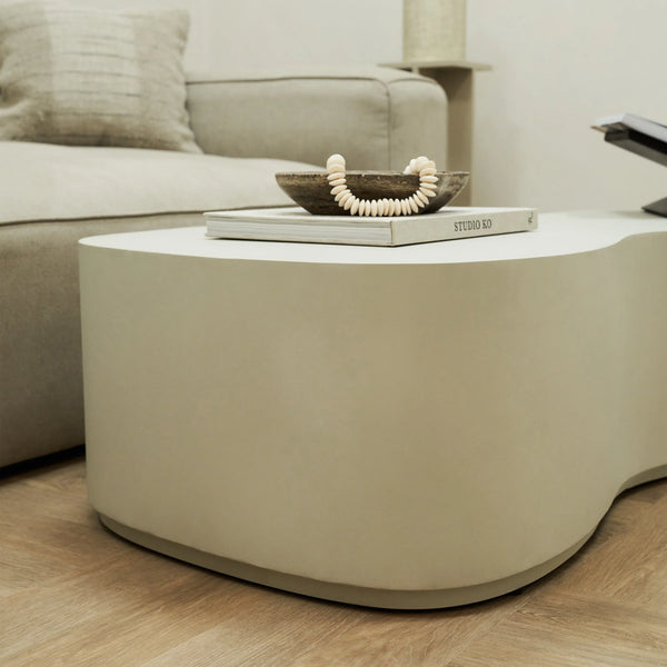 Minimalistische Grote Onregelmatig Vormige Betonnen Salontafel Wit=Coffee Table – Concrete – Irregular – White