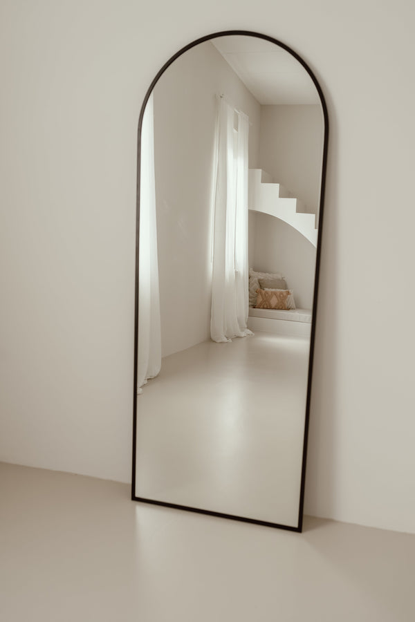 Grote Staande Spiegel Ovaal 180x70 Zwart=Mirror – Oval – 180×70 cm – Black