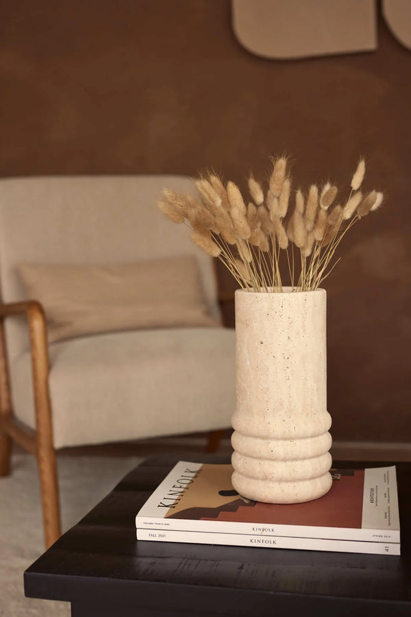 Travertine Vaas Molí 12x25cm=Vase – Travertine – Molí – 12×25 cm