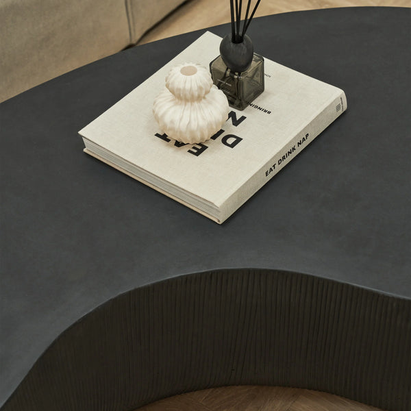 Minimalistisch Betonnen Salontafel Groot Zwart=Coffee Table – Concrete – Minimalist – Black